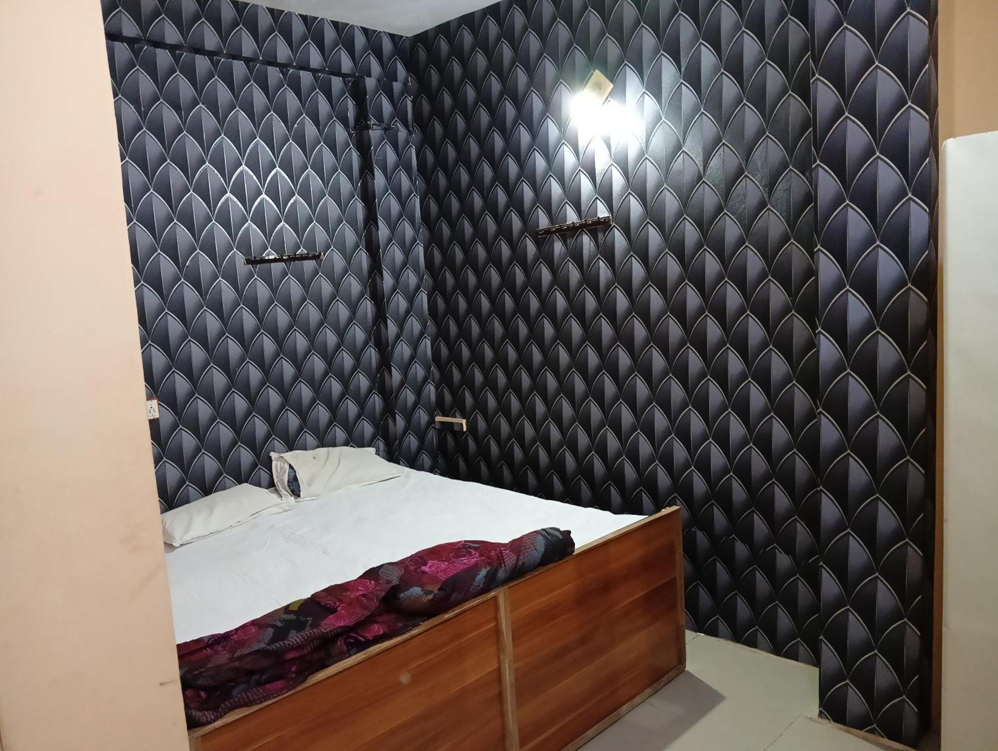 Hotel Avantika Ujjain Dış mekan fotoğraf